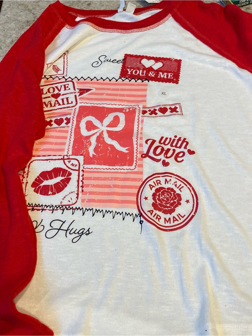 Cato Love Red and White Raglan Tee XL
